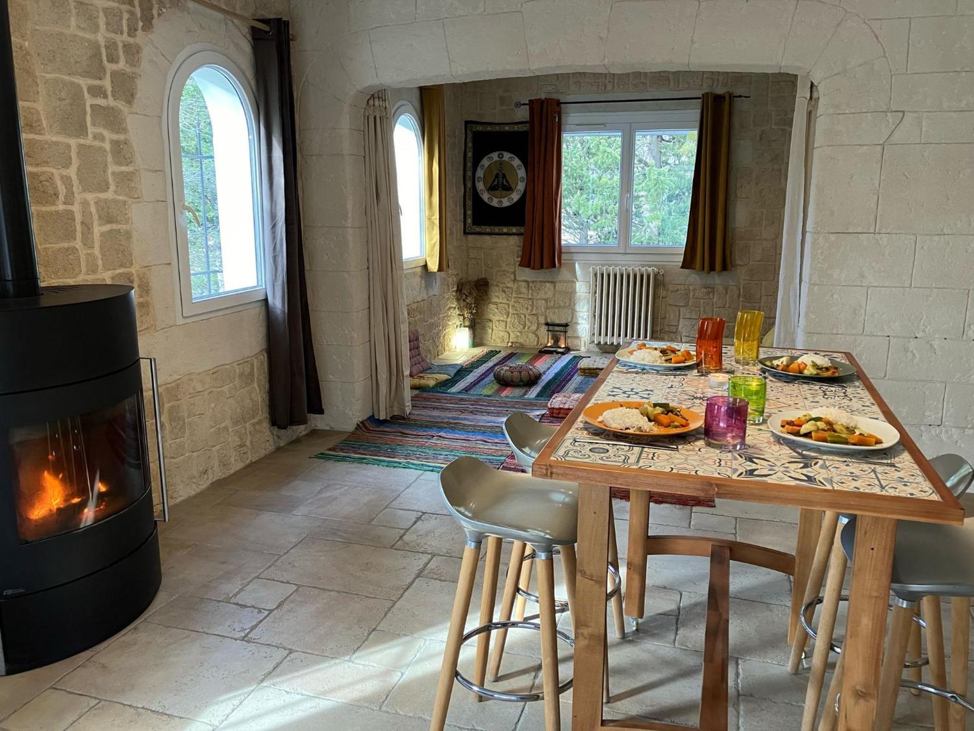 Gite With Private Jacuzzi, Shiatsu & Healthy Food Ladern-sur-Lauquet 外观 照片