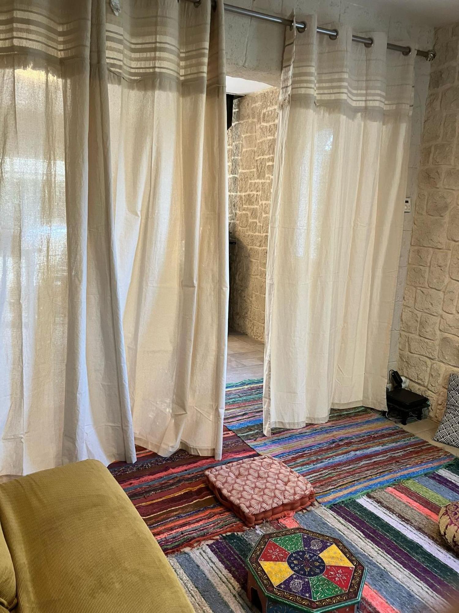 Gite With Private Jacuzzi, Shiatsu & Healthy Food Ladern-sur-Lauquet 外观 照片